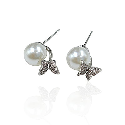 Trendy White Pearl Anti-Tarnish Silver Butterfly Stud Earrings Trendy White Pearl Anti-Tarnish Silver Butterfly Stud Earrings