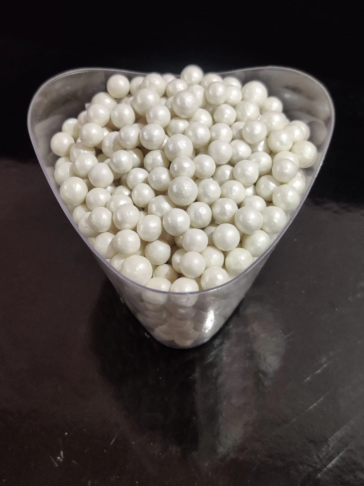 White/Pearl Sprinkle Balls 6MM - 100 GM White/Pearl Sprinkle Balls 6MM - 100 GM