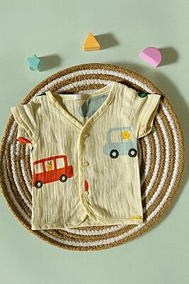 Premium Crinkled Muslin Cotton Jhabla (3-6 Months) – With Sleeves