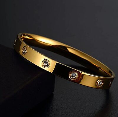 Stainless Steel Contemporary Gold Plated Love AD Anti-Tarnish Bracelet For Women Stainless Steel Contemporary Gold Plated Love AD Anti-Tarnish Bracelet For Women