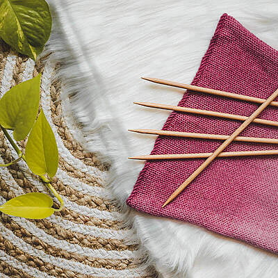 Basic beech double point needles (20 cm/8 inches) Basic beech double point needles (20 cm/8 inches)