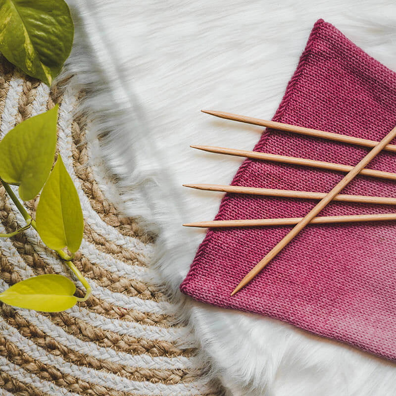 Basic beech double point needles (20 cm/8 inches) Basic beech double point needles (20 cm/8 inches)