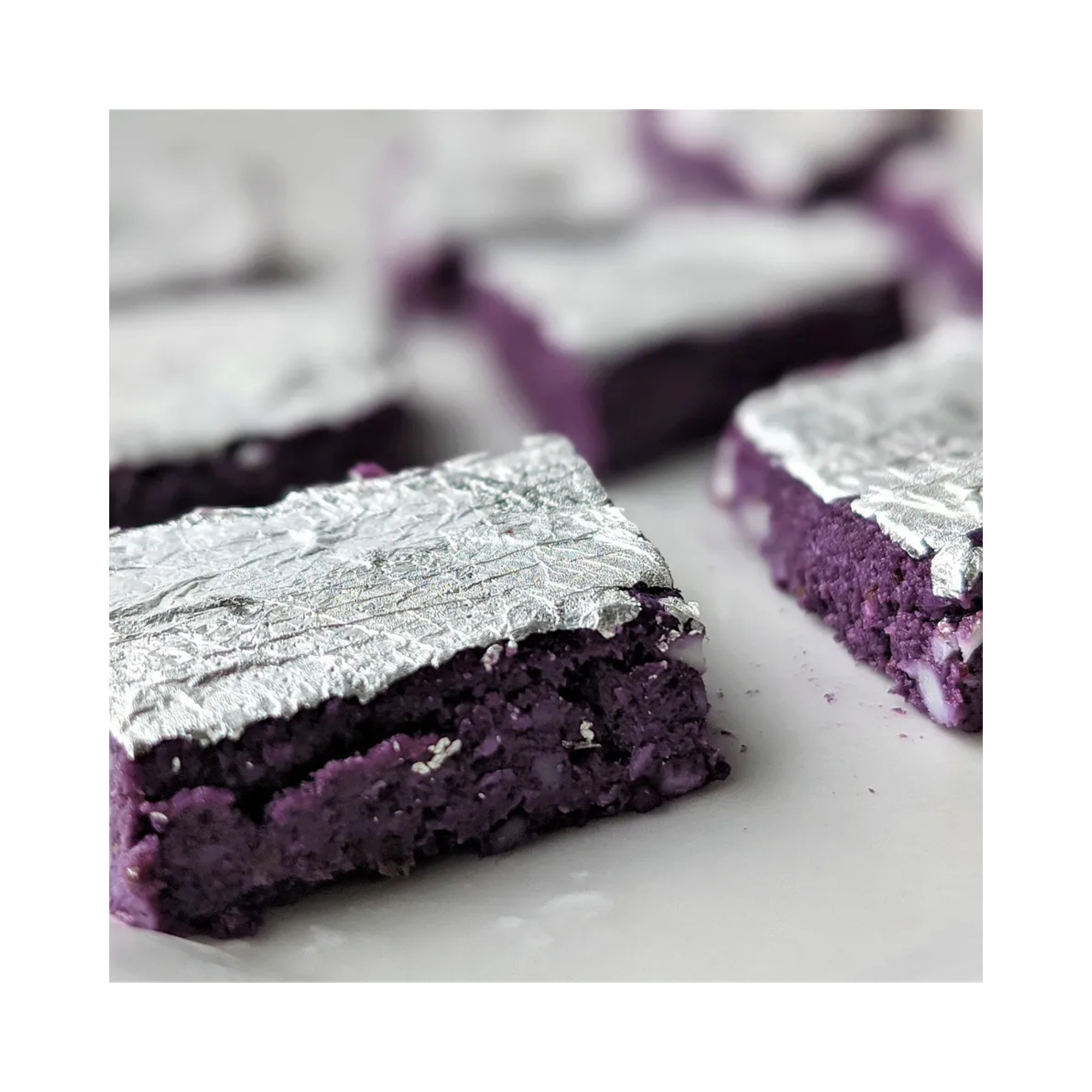 BLACK CURRENT BARFI