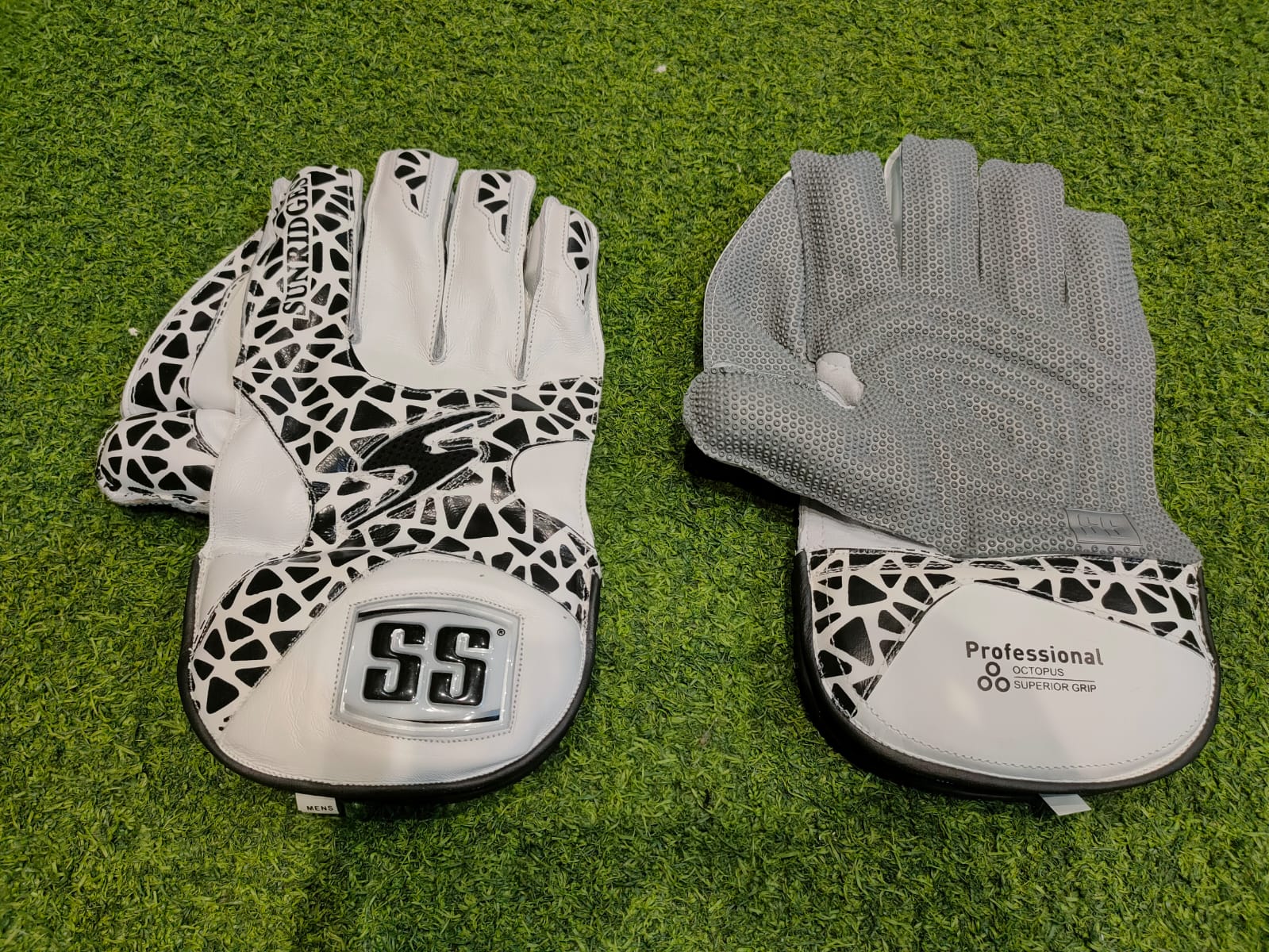 Cricket WK Gloves - SS - PROFESSIONAL