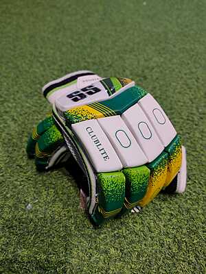 Cricket Batting Gloves -SS CLUBLITE 