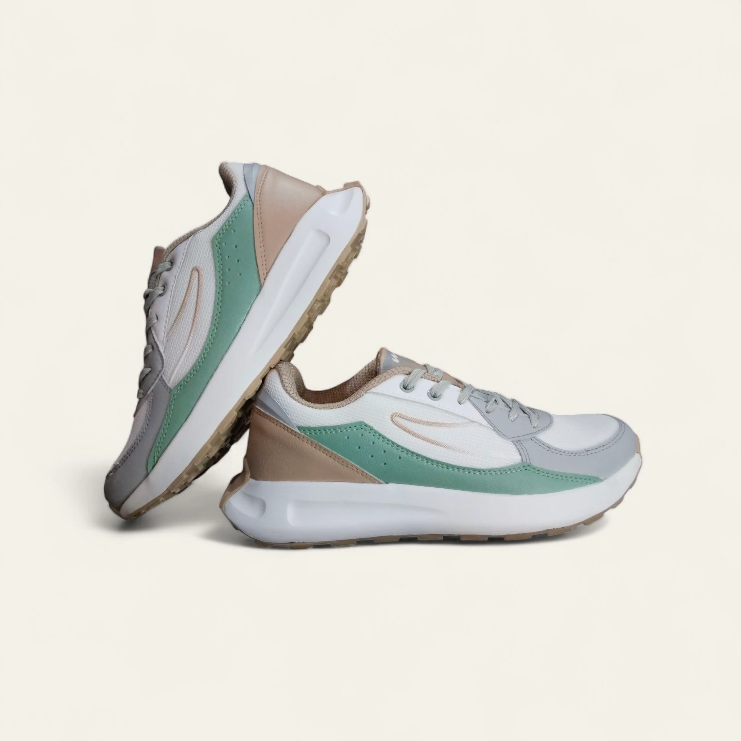 Campus Cable White/L.Grey - Men's Sports Shoes Campus Cable White/L.Grey - Men's Sports Shoes