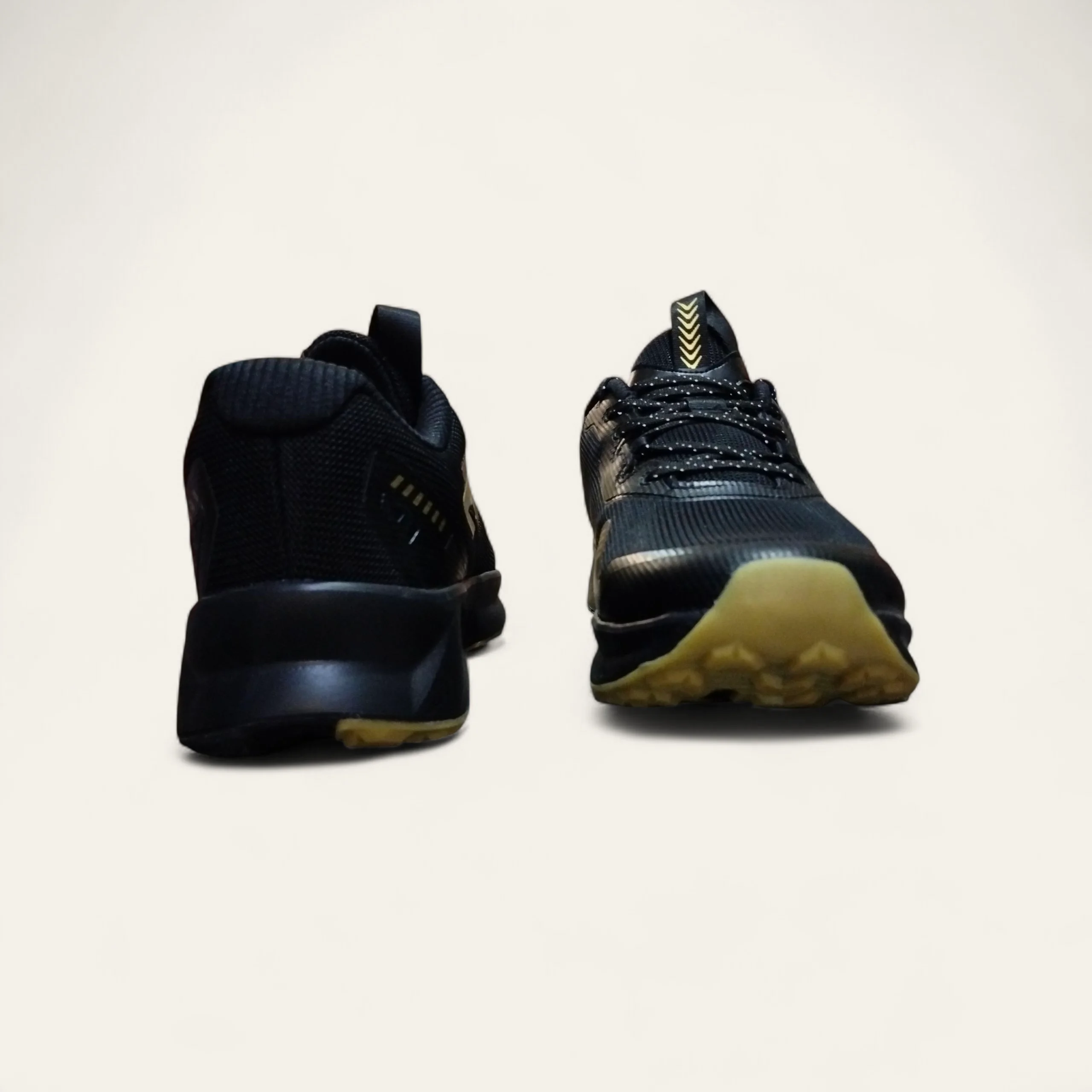Campus Hiro Black/Golden - Men's Running Shoes Campus Hiro Black/Golden - Men's Running Shoes