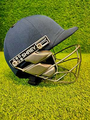 Cricket Helmet - SHREY - PRO GUARD SS Cricket Helmet - SHREY - PRO GUARD SS