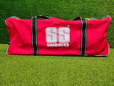 CRICKET KITBAG SS PROFESSIONAL WHEEL