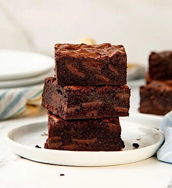 Fudgy Chocolate Brownie with Toppings