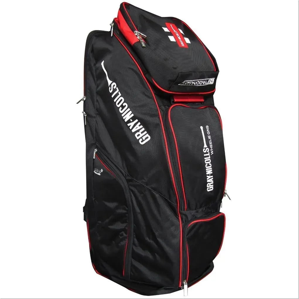 GRAY NICOLLS INTERNATIONAL GN9 BLACK KITBAGS - With Wheel GRAY NICOLLS INTERNATIONAL GN9 BLACK KITBAGS - With Wheel