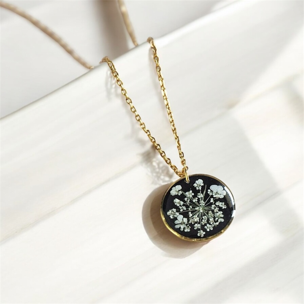 Anne Lace Pendant 001 Anne Lace Pendant 001