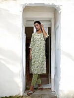 WOMEN'S FLORAL PRINT COTTON SALWAR SUIT SET WITH DUPATTA