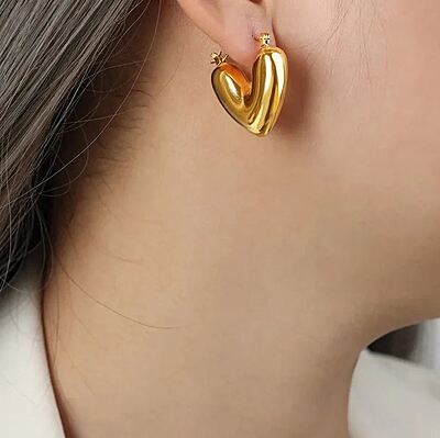 Anti Tarnish Heart Themed Earrings-01