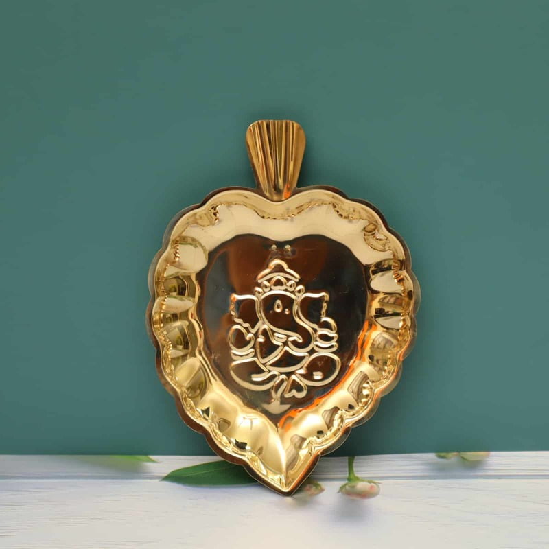 Brass Ganesh Pan Leaf Plate - 7.2 inch Length | Traditional Brass Ganesh Pan Leaf Plate for Religious Offerings