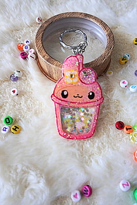 MY MELODY KAWAII SHAKER KEYCHAIN
