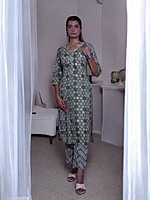 GREEN HEXAGONAL PATTERN GEOMETRIC PRINT COTTON SALWAR SUIT SET