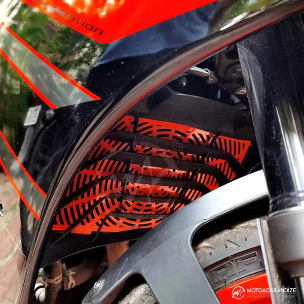 Motoaggrandize Radiator Guard for KTM Duke 200/390 & KTM RC 390 200/390 (Gen 1 & 2) Motoaggrandize Radiator Guard for KTM Duke 200/390 & KTM RC 390 200/390 (Gen 1 & 2)