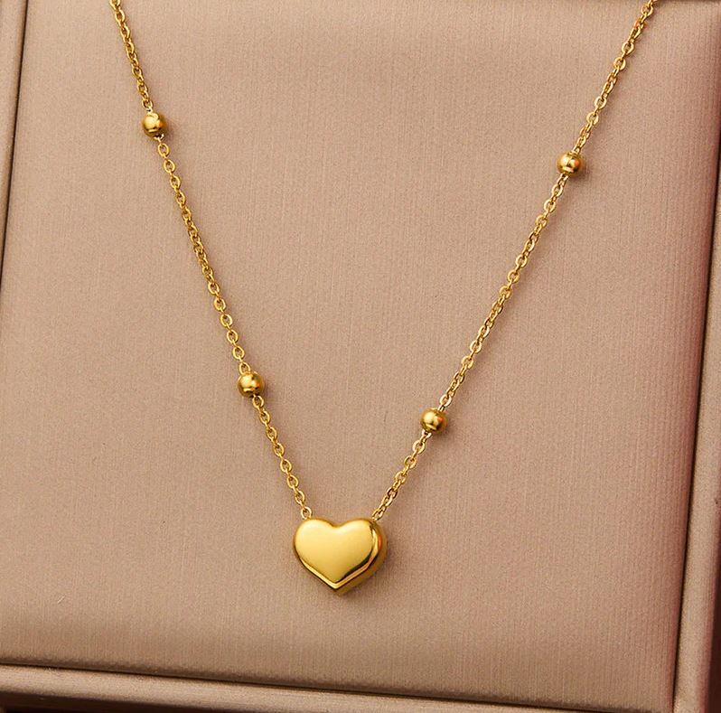 Anti Tarnish Heart Themed Pendant