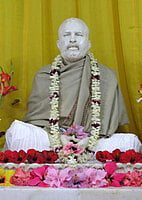 Sri Ramakrishna - Kamarpukur Statue Photo Sri Ramakrishna - Kamarpukur Statue Photo