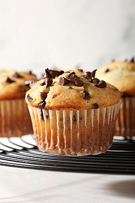 Vanilla choco chips muffins