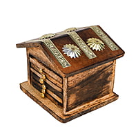 Tea Coaster Hut